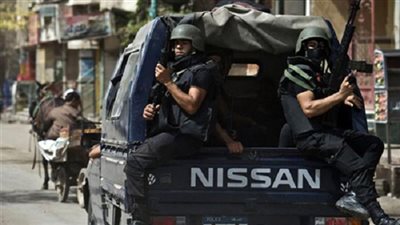 مدير أمن الجيزة يعلن حالة الاستنفار ويتفقد الخدمات بالميادين