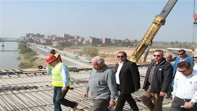وزير النقل يتفقد أعمال تنفيذ الطريق الدائري الإقليمي