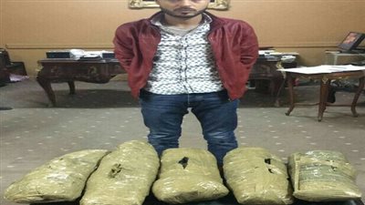 ننشر كواليس ليلة القبض على الدفاس