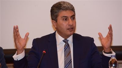 وزير الطيران: السلوك المجتمعى تجاه السياح يمثل تحديًا حقيقيًا