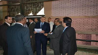 بالصور.. وزير القوى العاملة يطمئن على قبول طلبات تشغيل المواطنين في الداخل والخارج