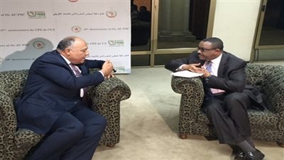سامح شكري ينقل رسالة شفهية من السيسى الى رئيس الوزراء الإثيوبي