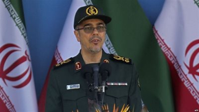 رئيس الأركان الإيرانى: قد نقيم قواعد بحرية باليمن أو سوريا