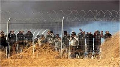 ضبط 9 متسللين حاولوا الهجرة غير الشرعية عبر مدقات السلوم