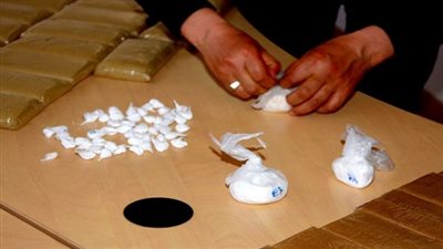 القبض على تاجر مخدرات بحوزته 20 تذكرة هيروين في الغربية