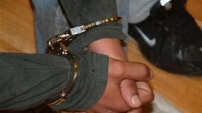 إحالة عامل للجنايات بتهمة قتل جاره بسبب 200 جنيه