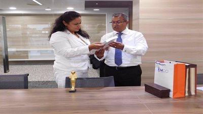 السفيرة المصرية تلتقي رئيس وزراء موريشيوس