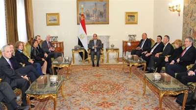 السيسي يستقبل وفداً من اللجنة الأمريكية - اليهودية