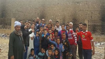 خالد عبد العزيز يلتقي أهالي 