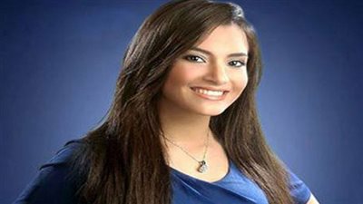 وسائل إعلام: إسرائيل تحتجز كارمن سليمان بمعبر الكرامة