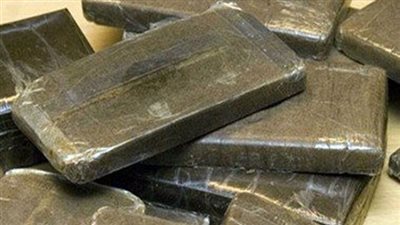 سقوط عاطل بحوزته نصف كيلو حشيش بالمنيا