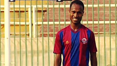 نجم بتروجيت يوقع للنادى الاهلى