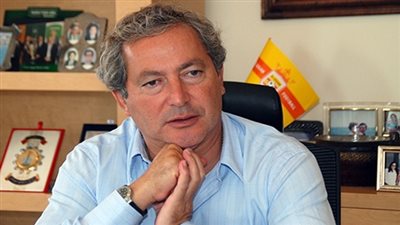 رجل أعمال يطالب بإلغاء التأشيرة لزيادة الحركة السياحية