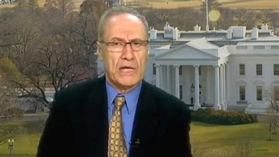 أستاذ علاقات دولية: 3 قضايا تشعل الصراع بين الديمقراطيين والجمهوريين