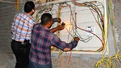 مباحث الكهرباء تضبط 2000 قضية سرقة تيار
