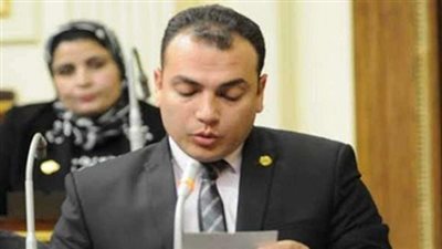 شريف نادي يحصل على موافقة الحكومة بإدراج 3 عزب في ملوي