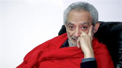 ناجى شاكر وعرائسه ضيوف صالون الأوبرا الثقافى