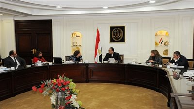 فى اجتماع مع المسئولين المختصين.. وزير الإسكان: تجهيز 6 مدارس وبدء بناء 6 أخرى ضمن مدارس النيل بالمدن الجديدة.. د. الديب: مدارس النيل نواة لإصلاح التعليم في مصر