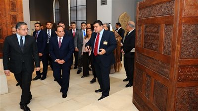 السيسي يتفقد متحف الفن الإسلامي في باب الخلق