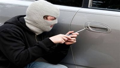 ضبط تشكيل عصابي لسرقة السيارات يتزعمه 