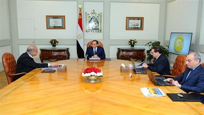 السيسي:  توفير وتأمين احتياجات السوق المحلى من المنتجات البترولية