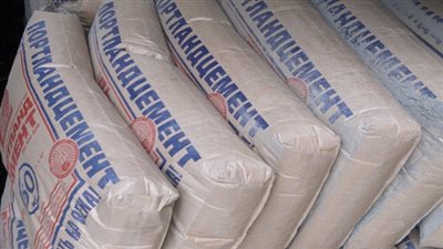استقرار أسعار الأسمنت الأبيض.. وحلوان المنيا يسجل 1575 جنيهًا
