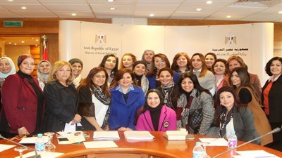 غادة والي تلتقي مجموعة من المتطوعات لتفعيل دور المجتمع المدني تجاه مؤسسات الرعاية