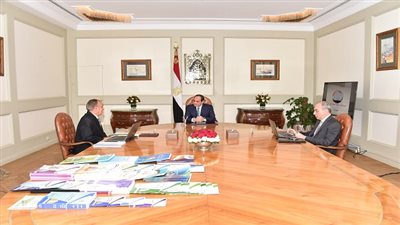 السيسي يجتمع مع رئيس الجهاز المركزي للتعبئة العامة والإحصاء