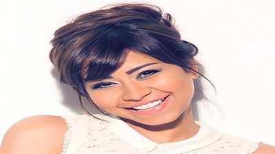 بالفيديو.. شيرين تداعب حسام حبيب: 