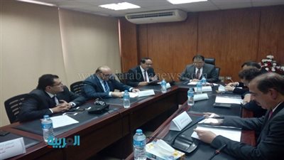 وزير الصحة يناقش انشاء جامعة تابعة لهيئة المستشفيات التعليمية