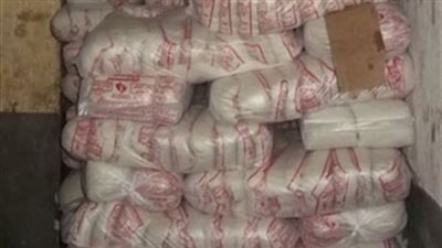 ضبط 240 كيلو سكر تموينى مجهول المصدر داخل سوبر ماركت بالمقطم