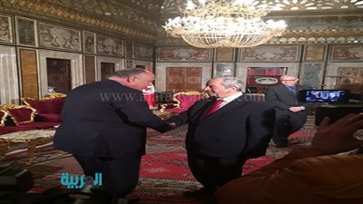 بالصور.. وزير الخارجية يلتقى رئيس مجلس نواب الشعب التونسي