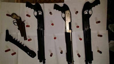 ضبط عاطل بحوزته أسلحة نارية و27 طلقة في الهرم