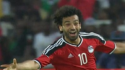 محمد صلاح يتقدم للفراعنة بهدف على غانا