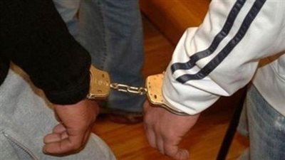 ضبط عاطلين سرقا 60 ألف جنيه من محل قطع غيار سيارات بالعجوزة