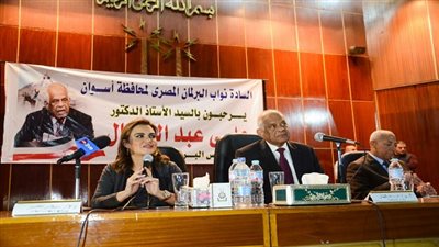 وزيرة التعاون الدولي ورئيس مجلس النواب يشهدان توقيع 3 عقود إقراض متناهى الصغر ومشروعات لتوفير فرص عمل للشباب