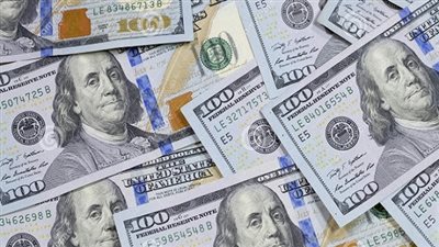 سعر الدولار في 6 بنوك مستهل تعاملات اليوم