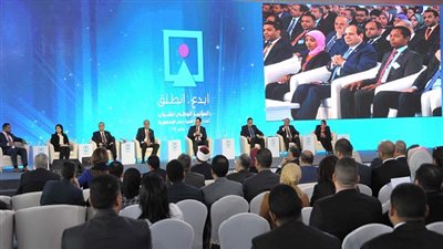 السيسي في جلسة 