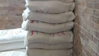ضبط 2 طن دقيق مجهول المصدر فى مخبز بباب الشعرية
