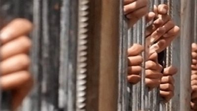 حبس 4 لتنقيبهم عن الآثار في 