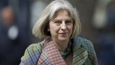 تيريزا ماي: قرار ترامب بحظر دخول اللاجئين لأمريكا خاطئًا