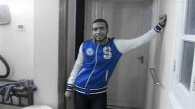 والد متهم حادث اللوفر: ابني ليس له اتجاهات إرهابية