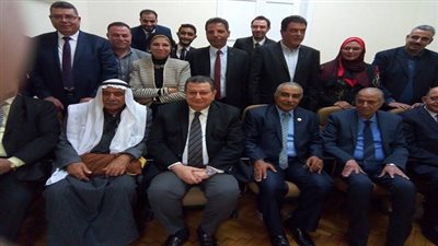 بالصور.. احتفالية كبرى بانضمام رئيس أركان حرب القوات الجوية السابق لحزب المؤتمر