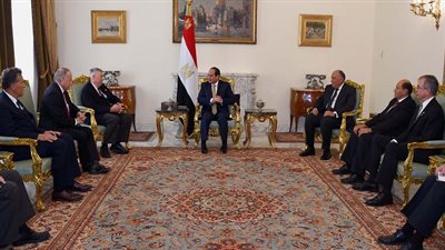 السيسي يستقبل وفداً من أعضاء مجلس النواب الأمريكي