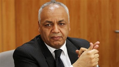 مصطفى بكري: دمج الآثار والثقافة والإطاحة بـ7 وزراء منهم التموين