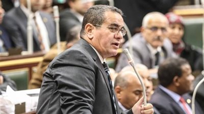 سامي المشد يتقدم بطلب إحاطة بسبب نقص المعلمين في مدينة السادات