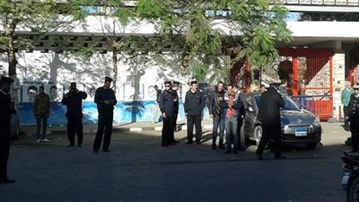 تعزيزات أمنية بمحيط الأهلي قبل قمة الزمالك في اليد