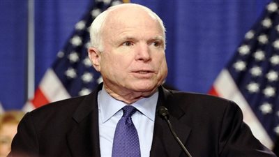 جون ماكين: هجوم ترامب على الصحافة بداية كل ديكتاتور