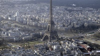 مدينة باريس تخسر 1.5 مليون سائح بسبب الهجمات الإرهابية