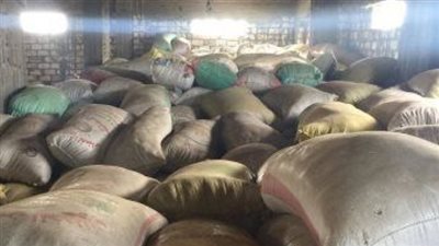 ضبط 170 كيلو أرز تموينى مجهول المصدر داخل سوبر ماركت بدار السلام